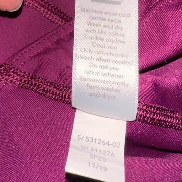 Athleta Magenta Ultimate Stash Pocket Capri - Picture 6 of 8